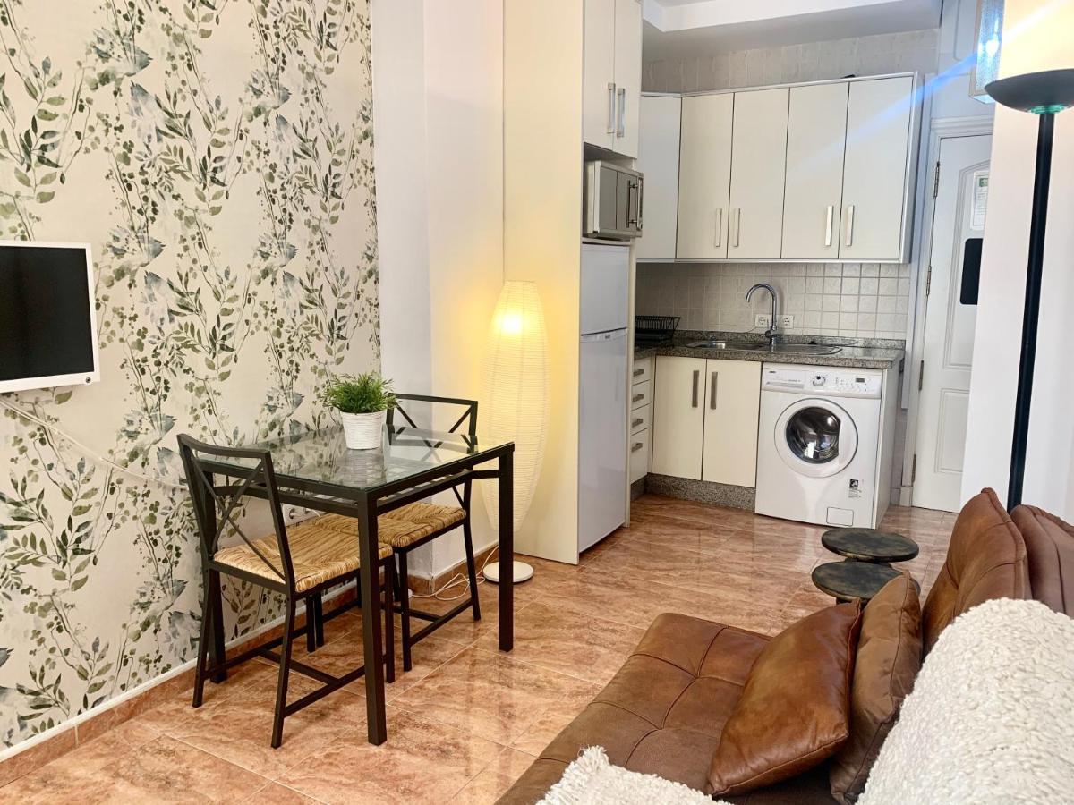 Lyrioshomes Malaga La Merced Centro Екстериор снимка