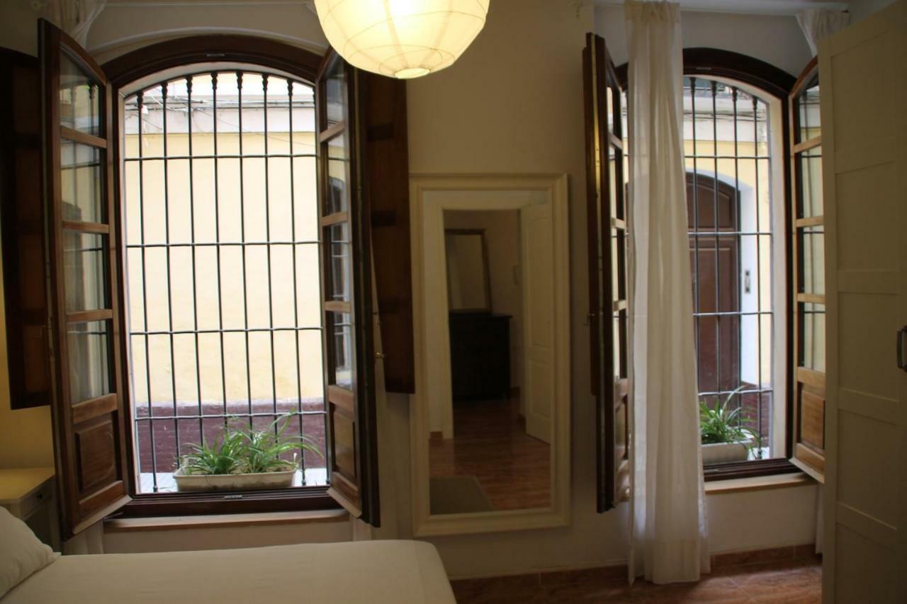 Lyrioshomes Malaga La Merced Centro Екстериор снимка